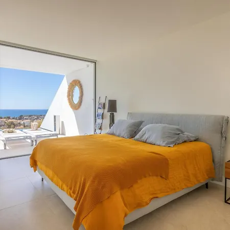 Roca Blanca By Abahana Luxe Villa
